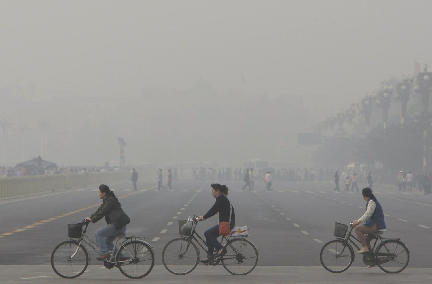 Beijing Air Pollution Exposes China’s Health & Environment Risks